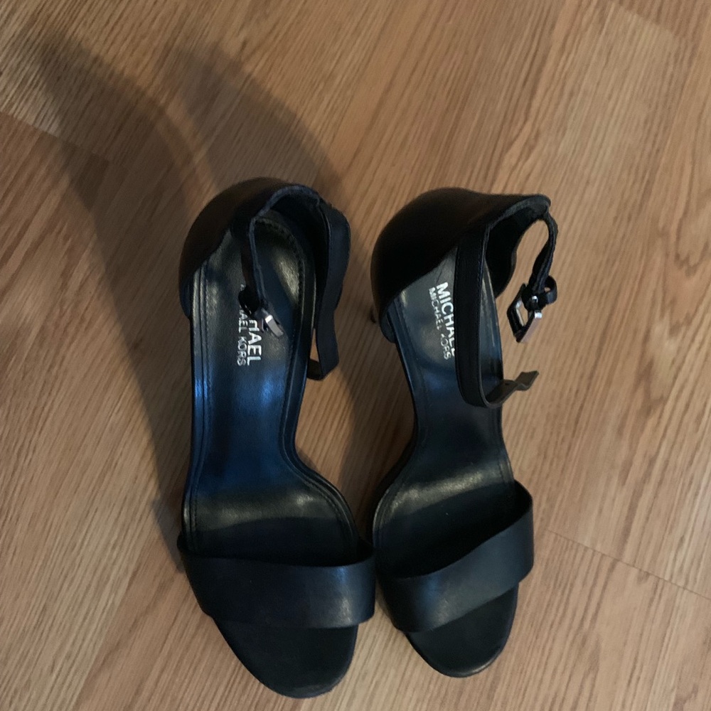 Michael kors heels